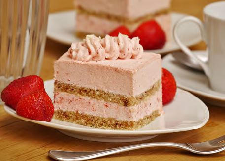 Erdbeer-Schnitte -vegan-